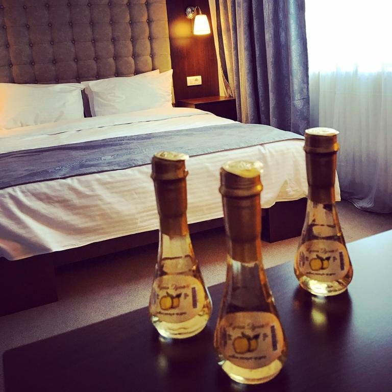 Luxury Rooms Luca And Deluca Beograd Ngoại thất bức ảnh